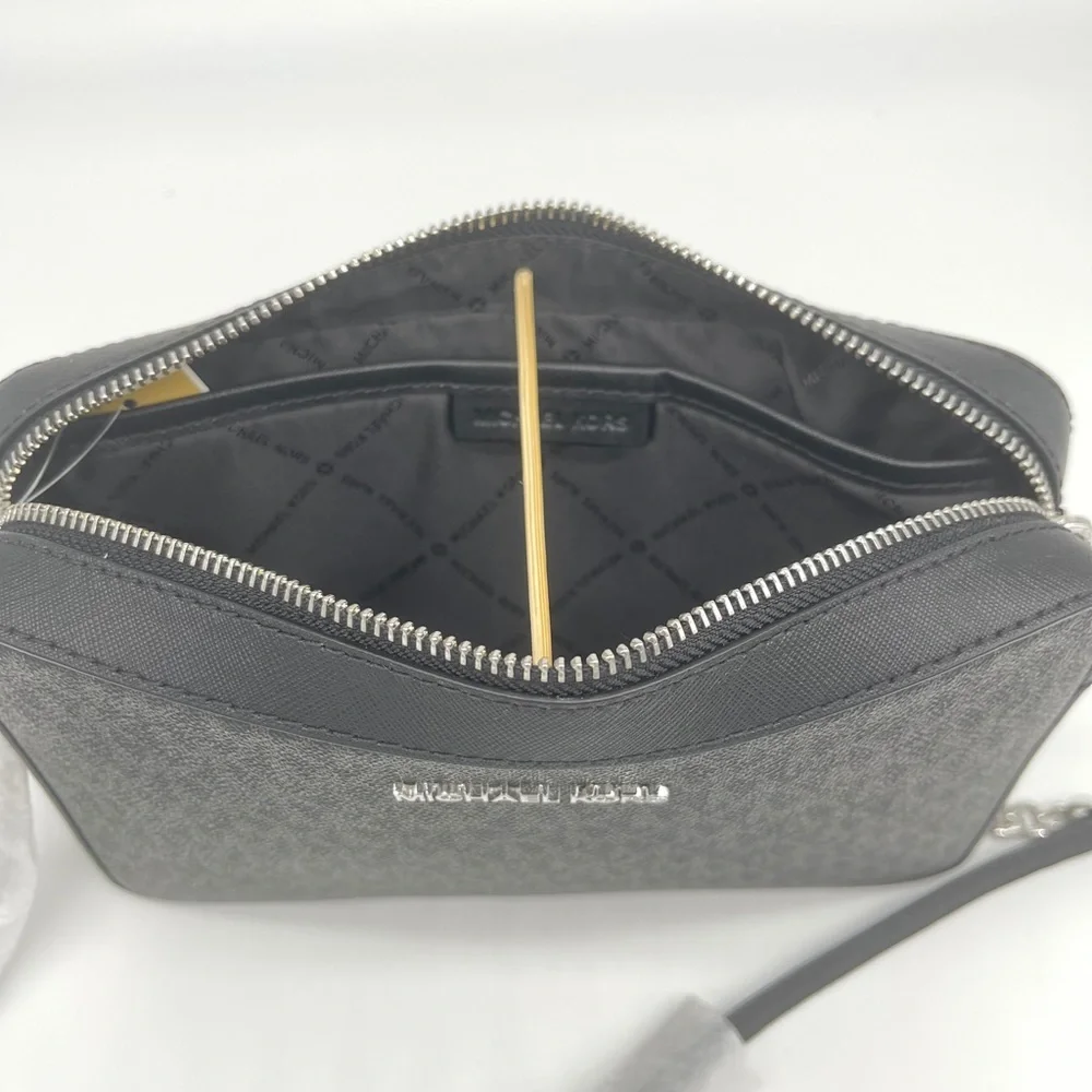 Michael Kors LG EW Crossbody & Case Card Wallet